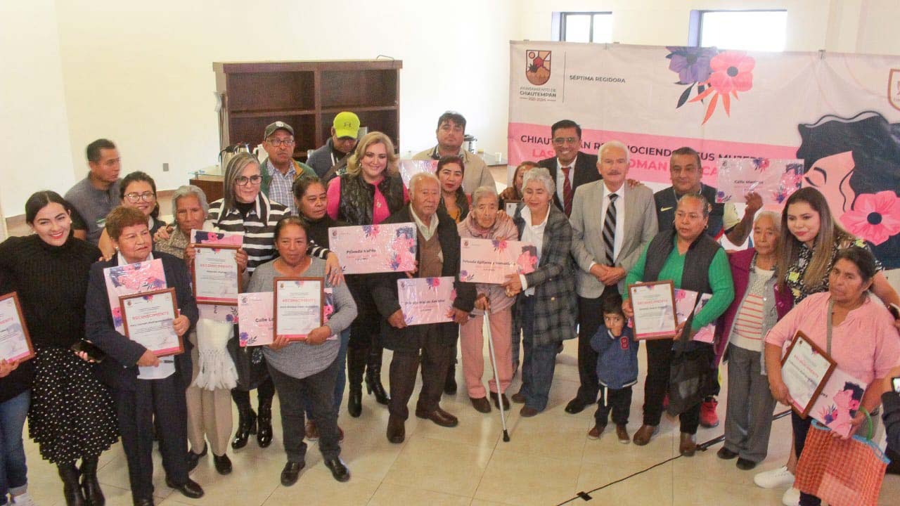 Toman mujeres 50 calles de Chiautempan, llevarán sus nombres
